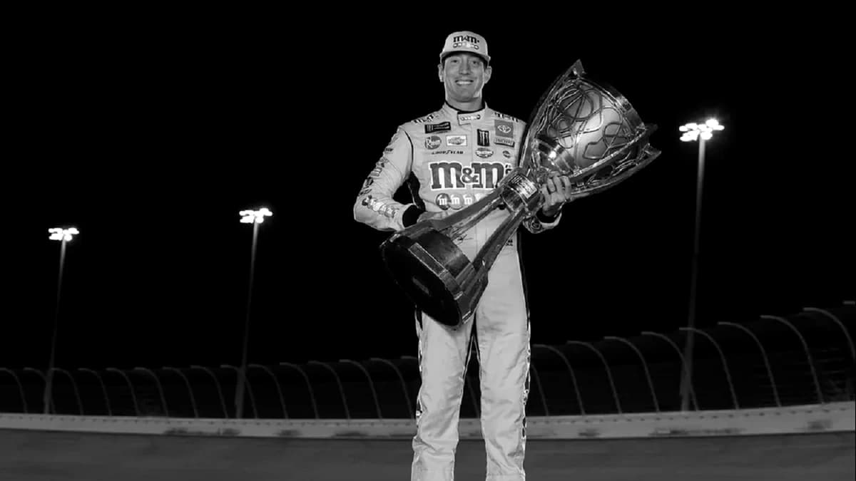 Tragedie în lumea sporturilor cu motor. Un dublu campion NASCAR Cup Series a murit la vârsta de 41 d