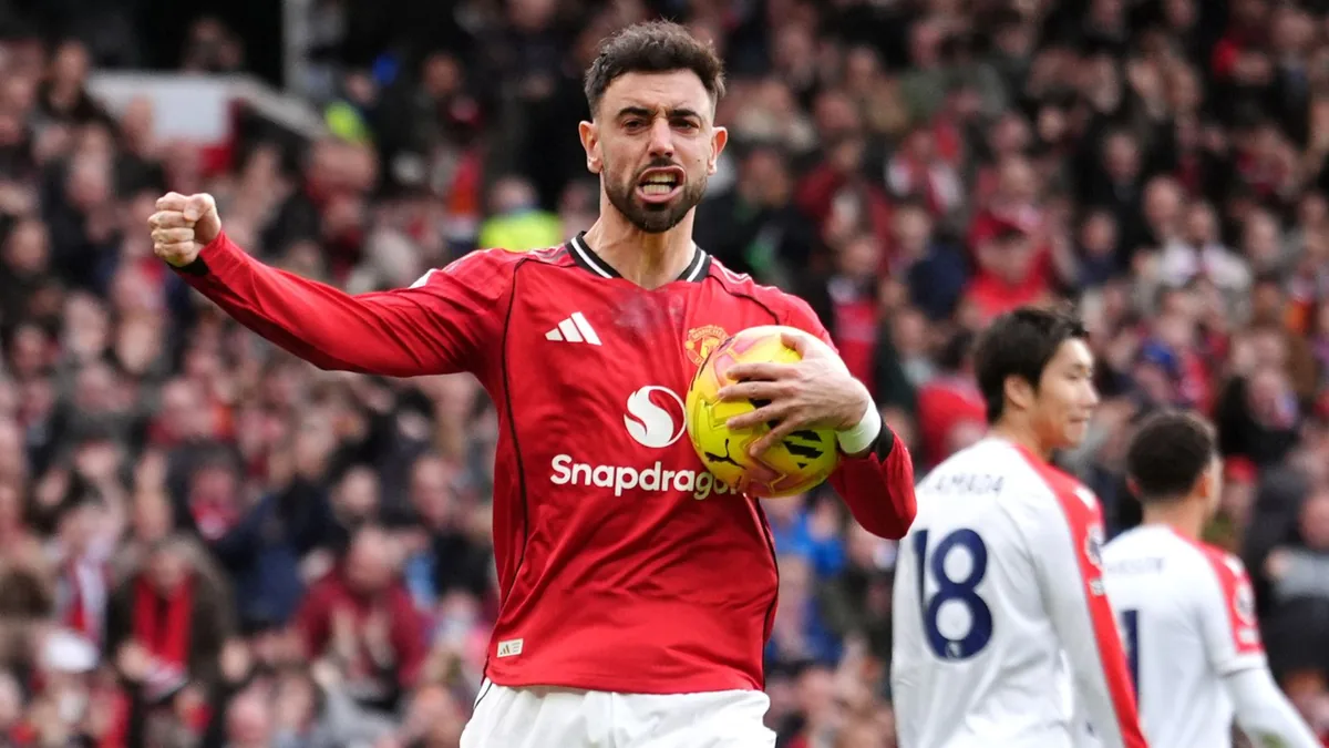 Transfer Centre LIVE! Football transfer news, updates and rumours