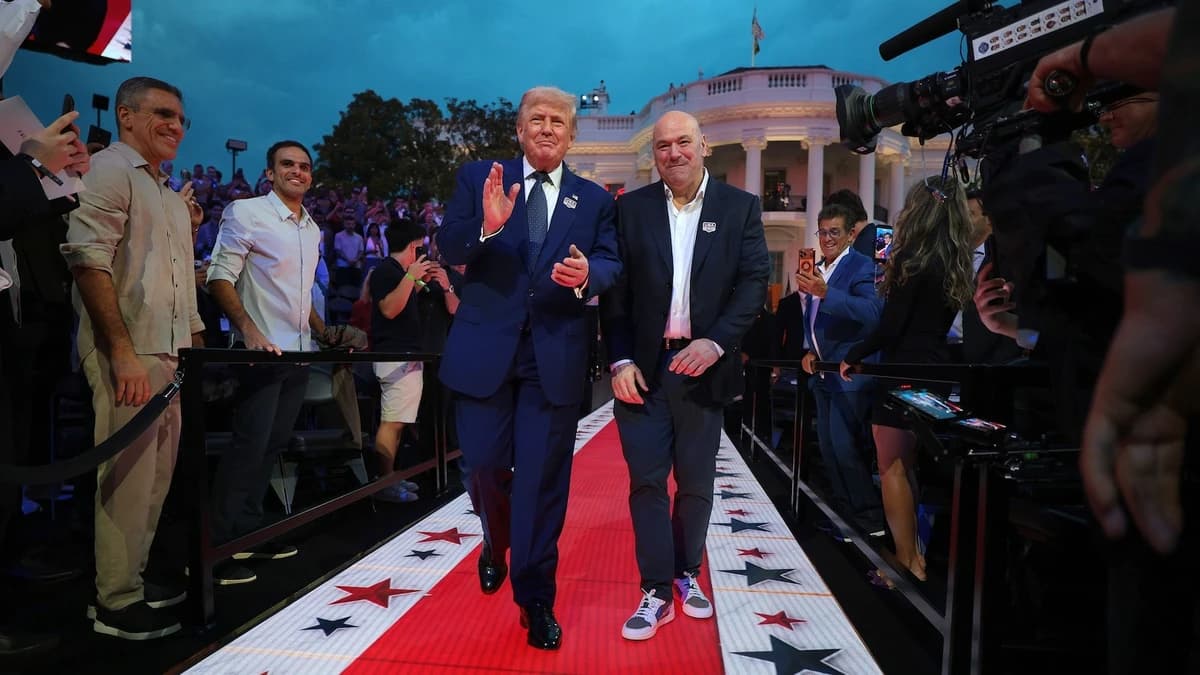 Trump and Dana White kick off UFC event on the White House South Lawn - ABC News