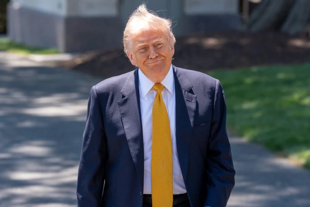 Trump, primul președinte american în funcție prezent la un meci din finala NBA