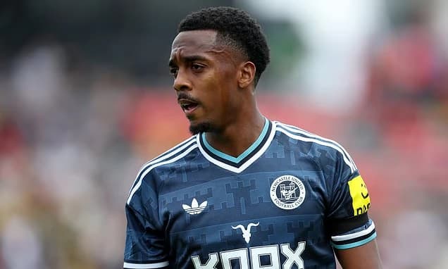 Turkish giants monitoring Newcastle midfielder Joe Willock - as race to sign former Man United defen