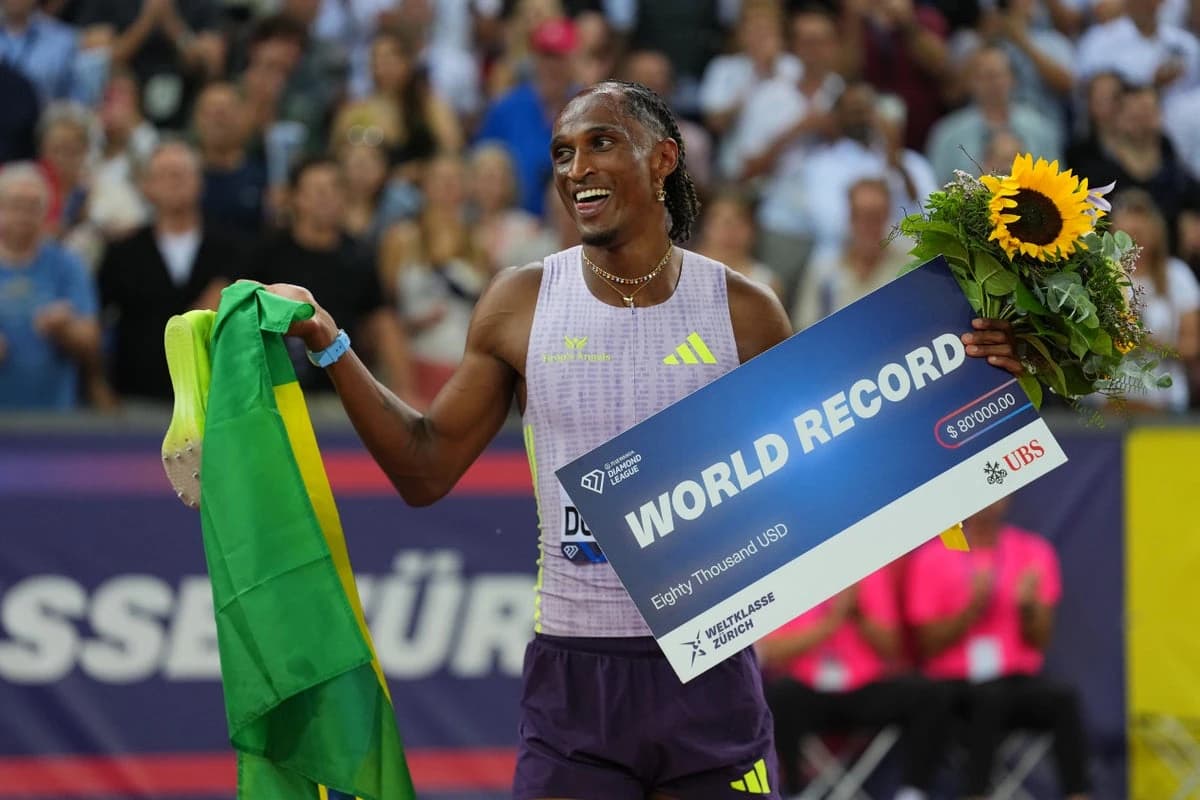 Two world records fall but Amy Hunt and Georgia Hunter Bell beaten at Diamond League