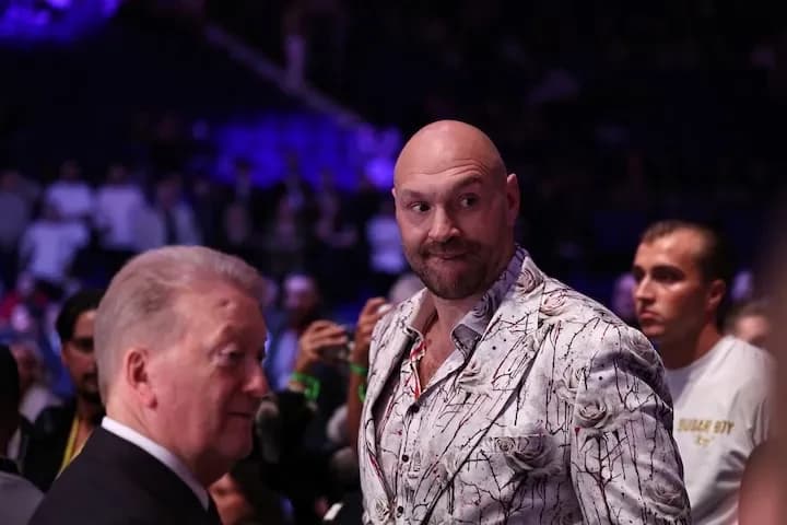 Tyson Fury and Anthony Joshua will not fight on the same card in July, Frank Warren confirms