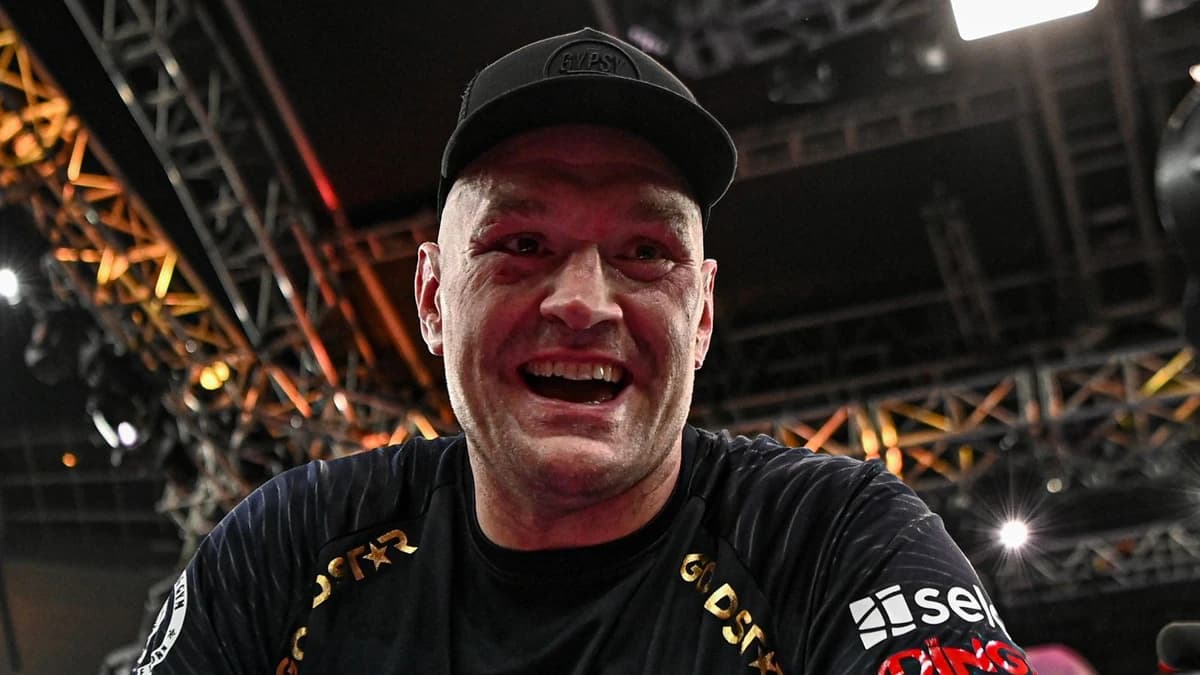Tyson Fury could also take warm-up bout before Anthony Joshua fight | 'Tyson wants to keep busy,' sa