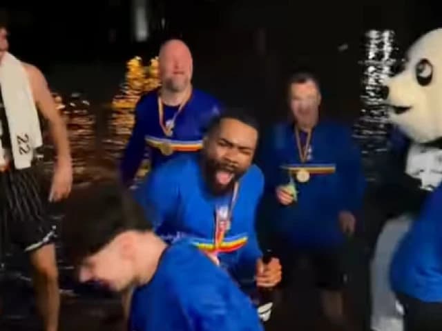 U-BT Cluj-Napoca a celebrat în Someș al șaselea titlu național consecutiv! Imagini de la sărbătoare