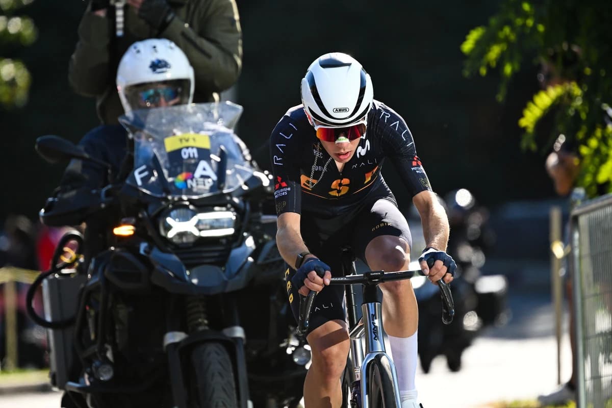 UCI Road World Championships: Benjamín Noval claims dominant gold in junior men's road race