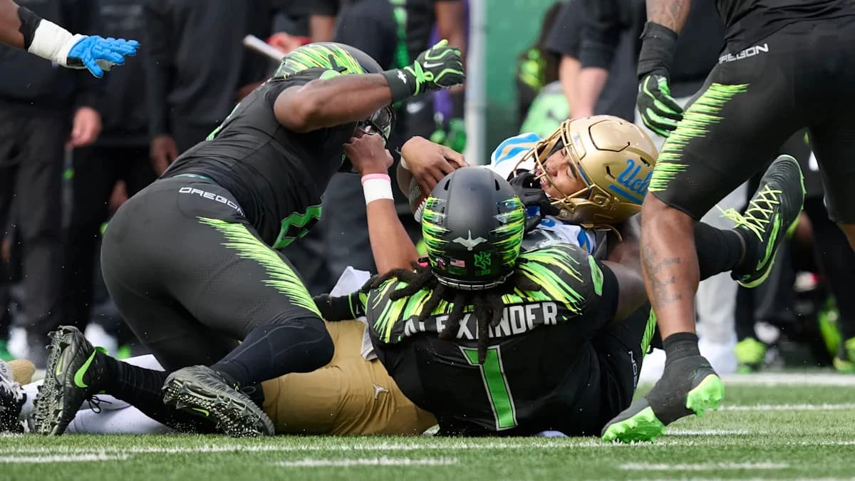 UCLA coach Bob Chesney denounces Bear Alexander's 'egregious' punch to back of QB Nico Iamaleava's h