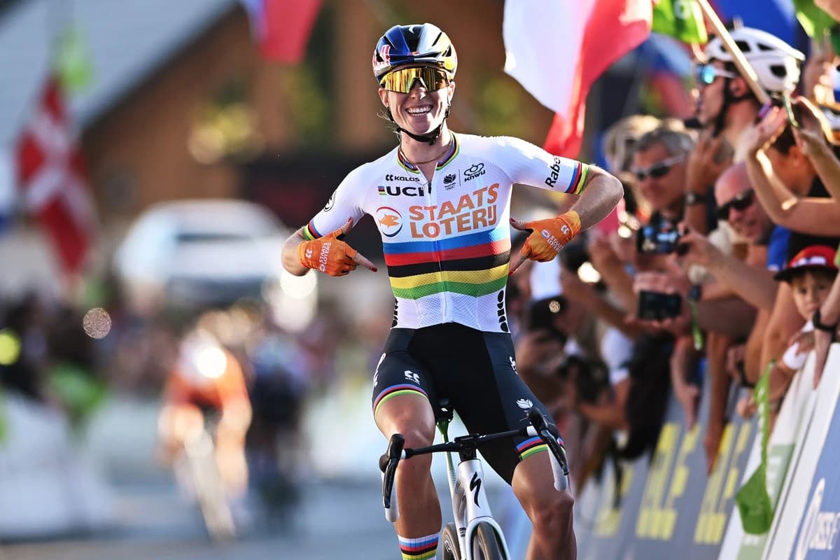 UEC European Championships: 'I just really love winning' - Demi Vollering claims solo elite women's