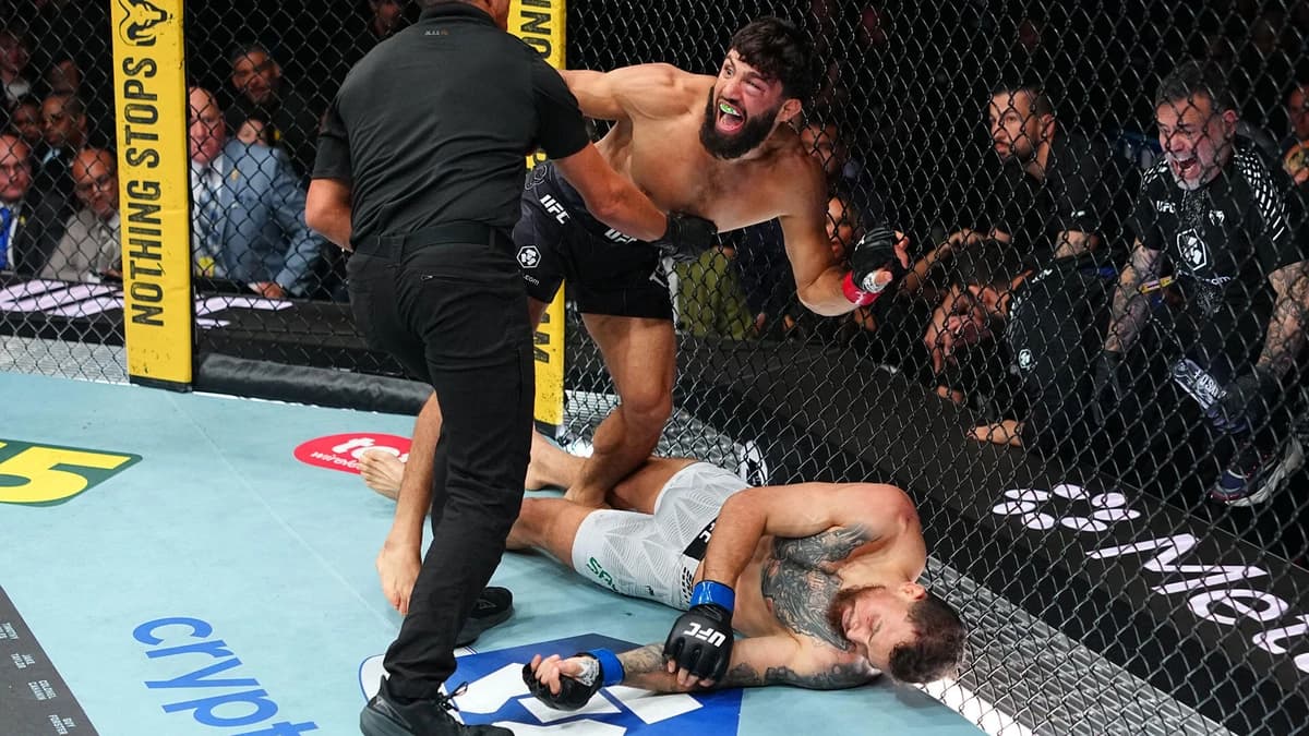 UFC 331 results: Arman Tsarukyan scores brutal knockout of Mauricio Ruffy with elbow, calls for titl