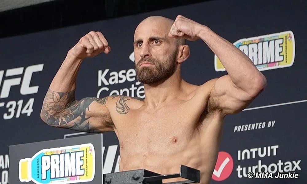 UFC 333 weigh-in results: Big miss only blemish of 28-fighter session