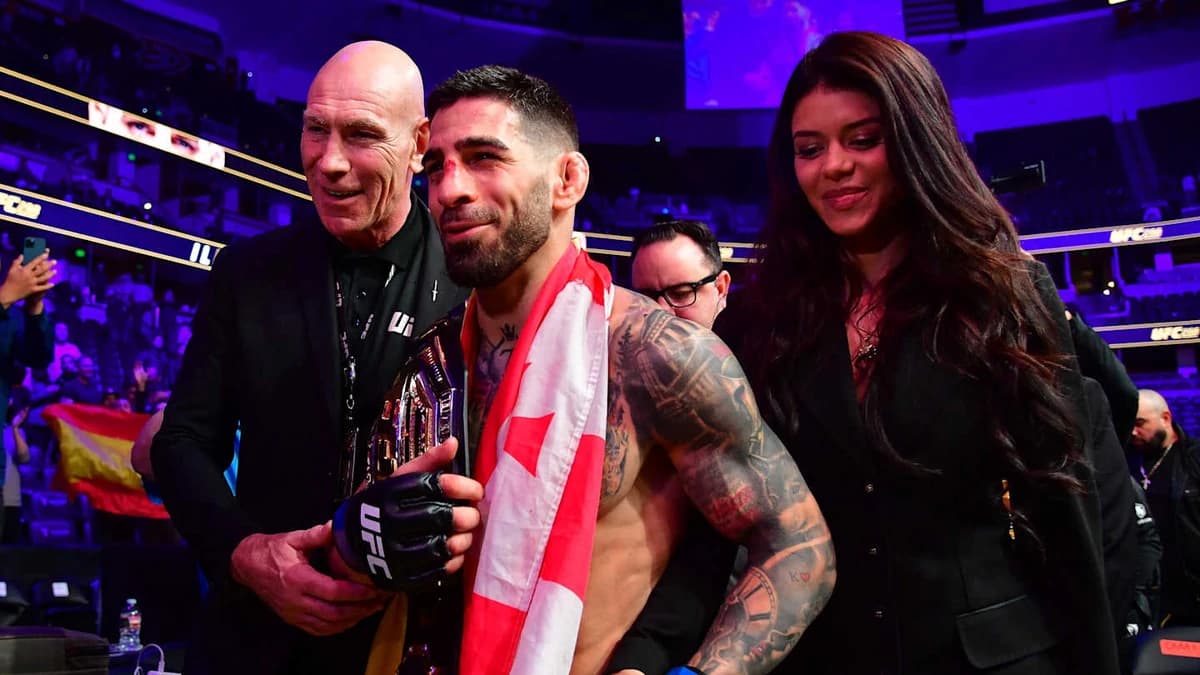 UFC Champion Ilia Topuria Does Sparring Unthinkable Before UFC White House Fight