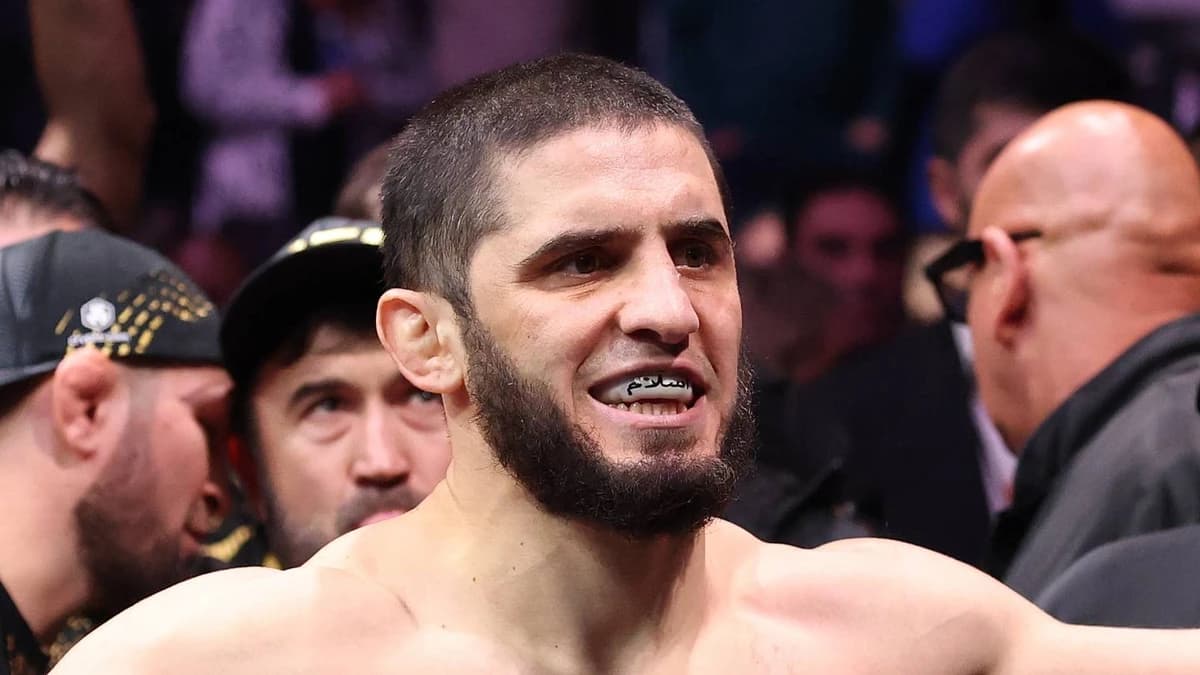 UFC Confirms Stacked UFC 330 Fight Card for Islam Makhachev vs. Ian Machado Garry