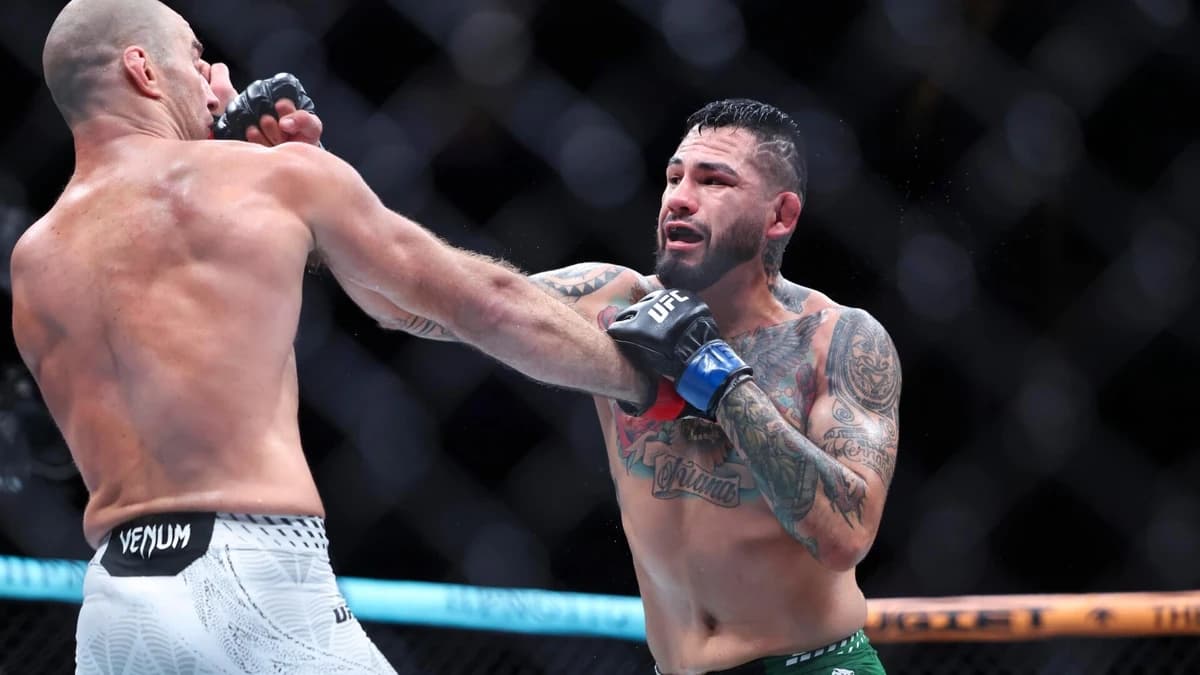 UFC Fight Night odds, predictions, time: Anthony Hernandez vs. Gregory Rodrigues picks by elite MMA