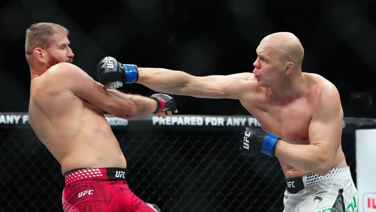 UFC Fight Night odds, predictions, time: Magomed Ankalaev vs. Bogdan Guskov picks by elite MMA exper