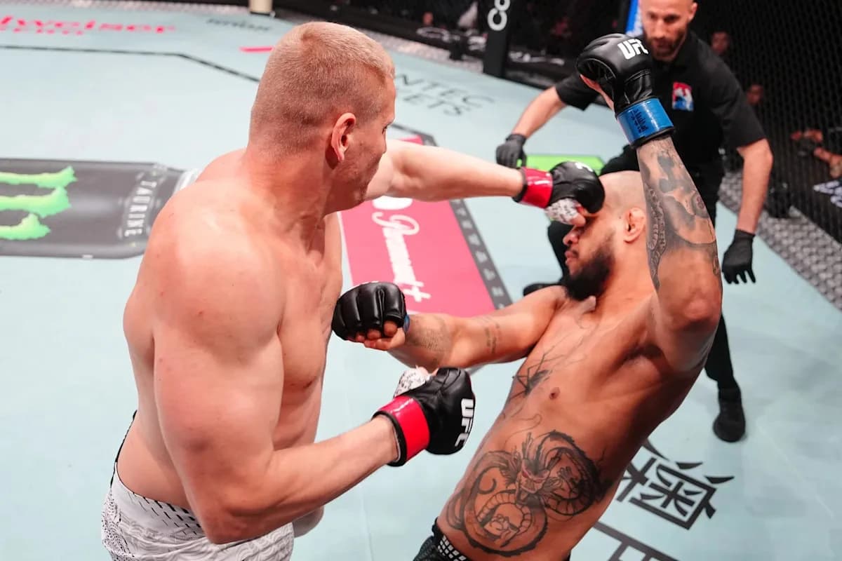 UFC Macau video: Sergei Pavlovich calls for title fight after 39-second knockout win