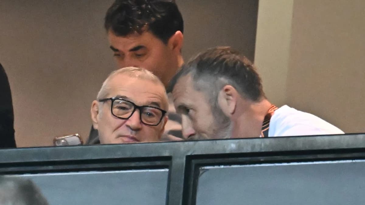 Un nume greu din istoria FCSB se opune numirii antrenorului dorit de Becali: „Nu are ce căuta acolo!