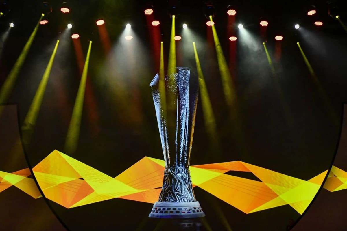 Un român, favorit să cucerească Europa League! Specialiștii au dat verdictul