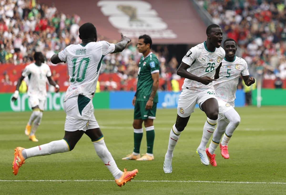 Unic! Pape Gueye a făcut show în Senegal - Irak 5-0 și a intrat în cărțile de istorie de la Mondial