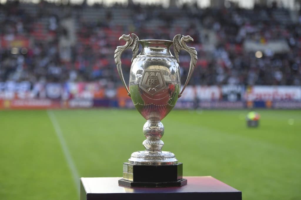 Universitatea Cluj și Universitatea Craiova își dispută trofeul în Cupa României, în finala de la Si