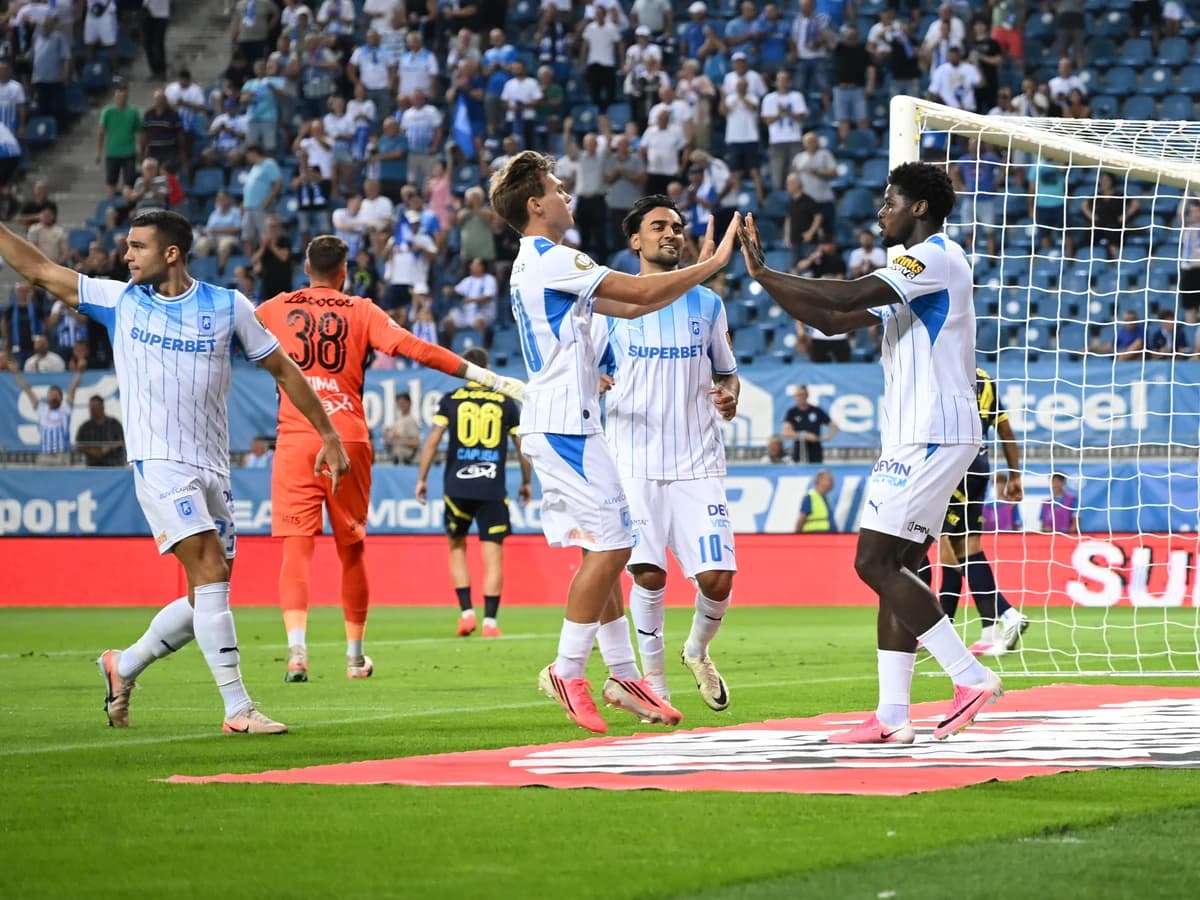 Universitatea Craiova - Petrolul 4-0, ACUM, pe DGS 1. GOOOL! Elisor a majorat scorul! Oltenii se dis