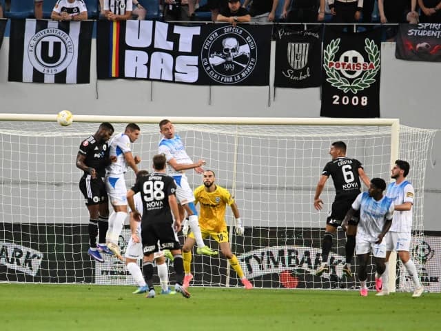 Universitatea Craiova - ”U” Cluj 1-1 (5-3 d.l.d). Oltenii au cucerit Supercupa României pe Ion Oblem