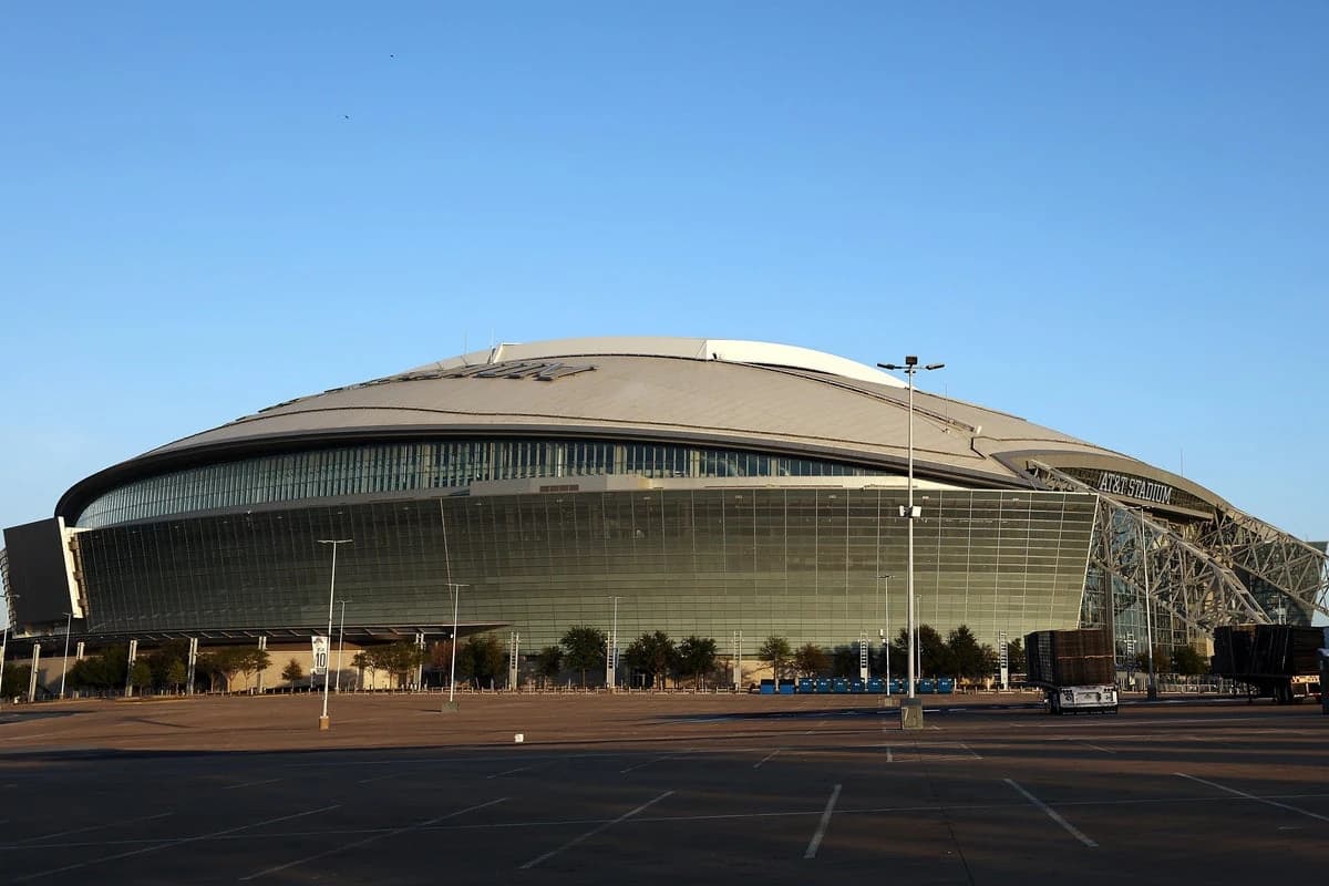 US air fares and hotel rates slump one month ahead of World Cup kick-off