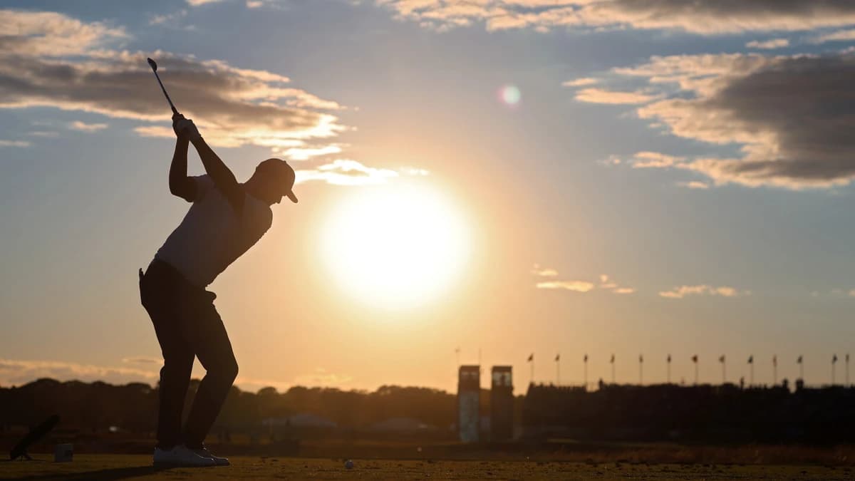 U.S. Open 2026: It's getting late early as Wyndham Clark six clear entering Shinnecock finale