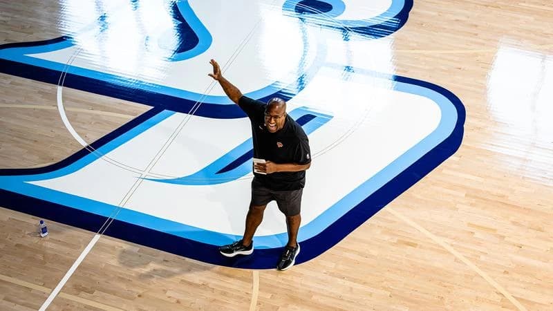 USD Men's Basketball Alumnus Mike Brown Leads New York Knicks to NBA Title