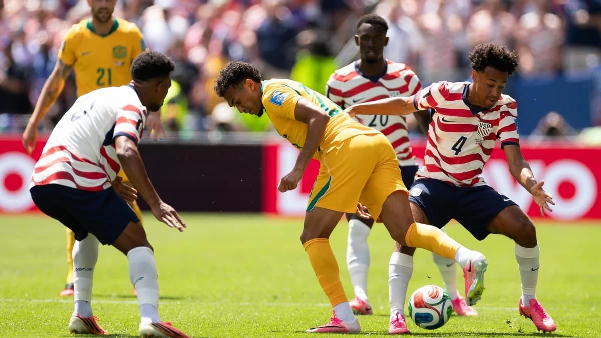 USMNT down Australia and qualify for World Cup knockout stage thanks to high vibes and gritty defens