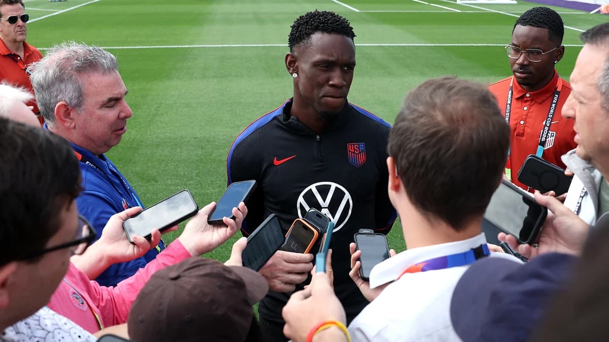 USMNT's Folarin Balogun reacts as FIFA confirms one game World Cup red card ban: 'It's been a roller