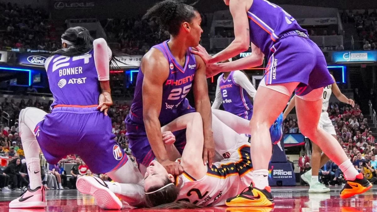 'Utterly disrespectful': Fever coach Stephanie White calls out Mercury for 'cheap shots' on Caitlin
