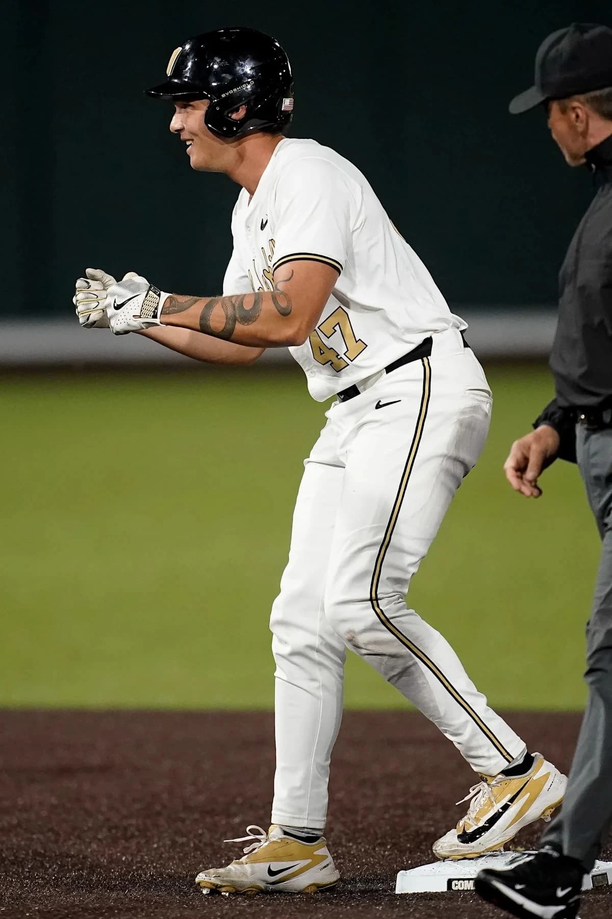 Vanderbilt vs Missouri baseball enters weather delay in sixth inning of SEC game