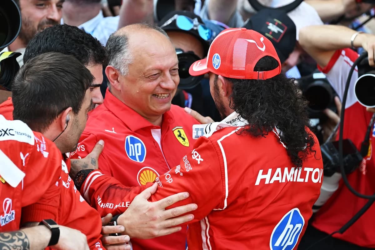 Vasseur praises ‘very outstanding’ Hamilton in Barcelona