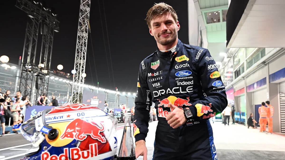Verstappen clinches pole position for Singapore Sprint