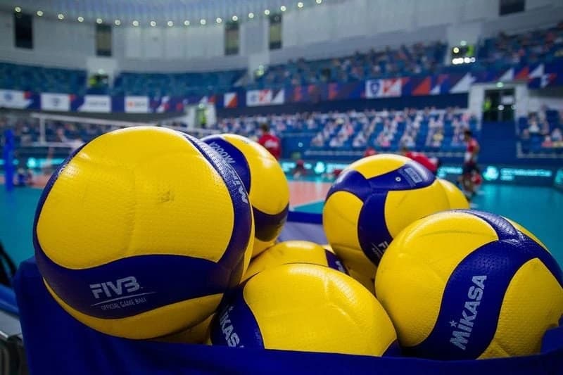 Volei feminin: Panathinaikos Atena – CSM Bucureşti, scor 3-0, în preliminariile Challenge Cup