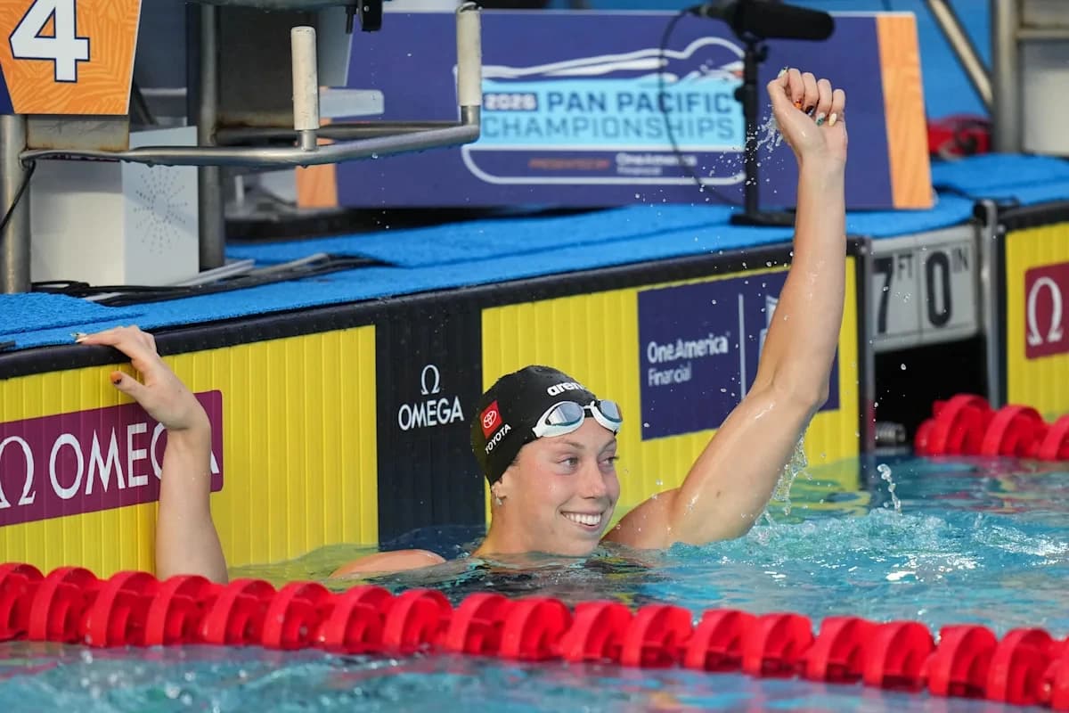 Walsh blazes to 50 fly win as the US opens Pan Pacs with 3 sweeping 1-2 finishes