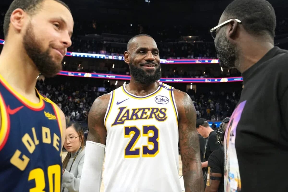 Warriors GM Says Team Is “Close to Finalizing” Roster as LeBron James’ Decision Looms