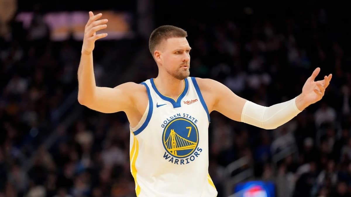 Warriors' Kristaps Porzingis out with 'health issue'