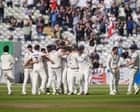 Warwickshire clinch the title after beating Leicestershire: County Championship, third day – live