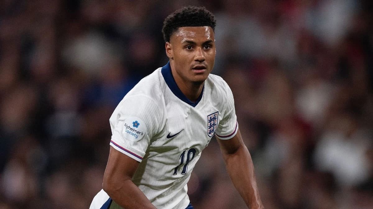 Watkins joins Saudi side Al Hilal from Villa