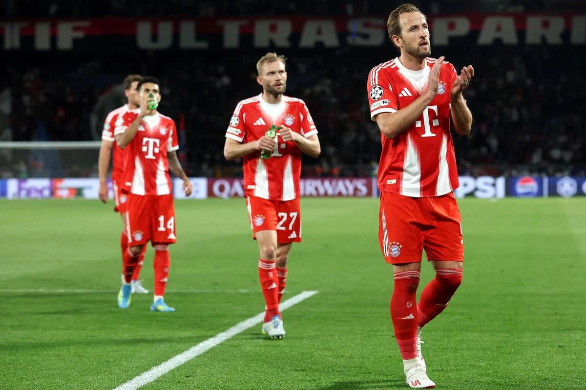 Wayne Rooney criticises defending in ‘crazy’ and ‘chaotic’ European clash between PSG and Bayern Mun