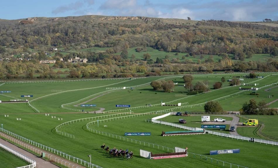 'We wouldn't want to see those wind speeds increase' - Cheltenham hopeful weather won't disrupt Show