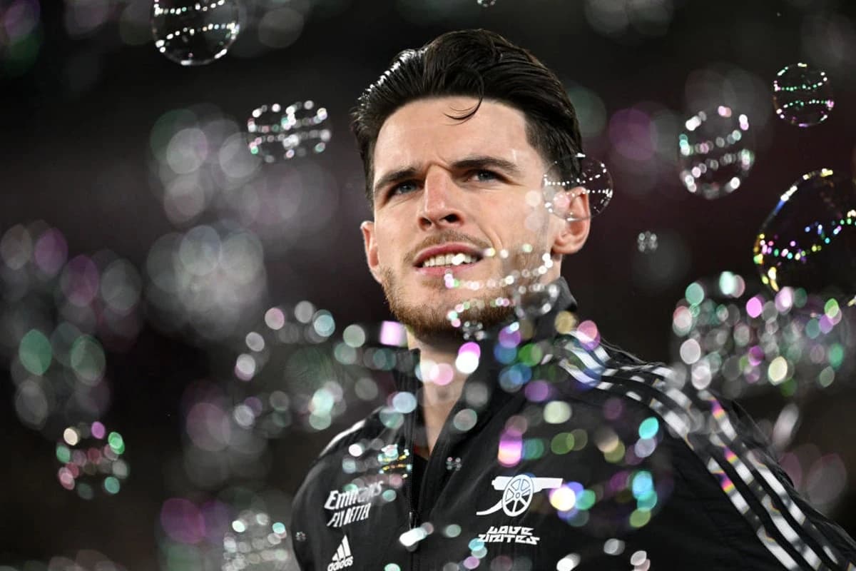West Ham v Arsenal LIVE: Team news ahead of crucial clash in Premier League title race and relegatio