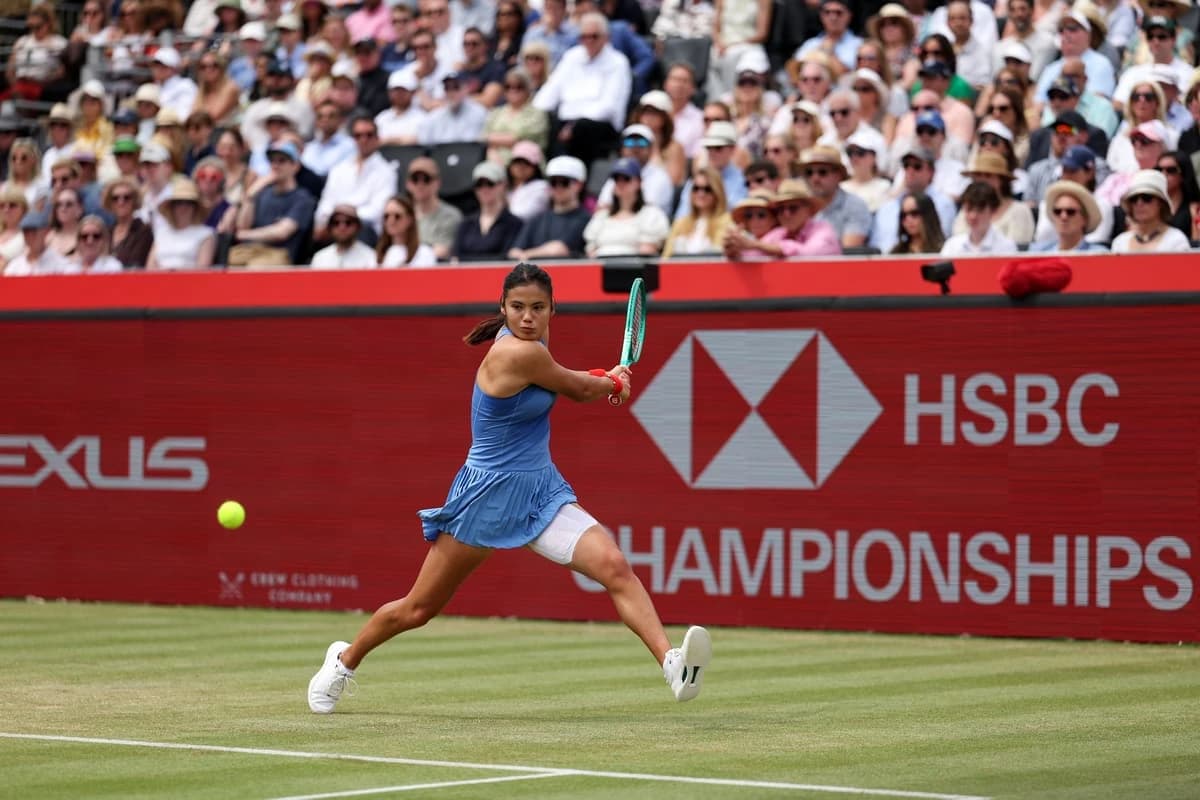 West London’s Queen’s Club bids to open two new squash courts