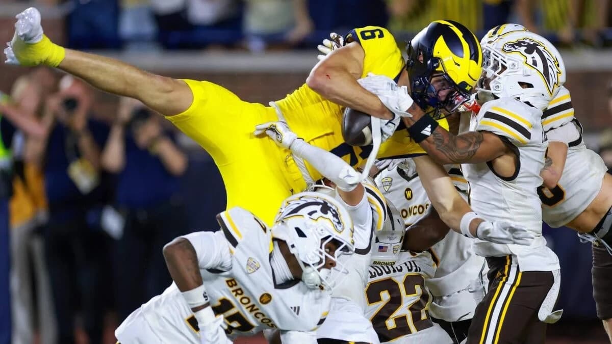 'Western Michigan won that football game': WMU president claims victory over Michigan after controve
