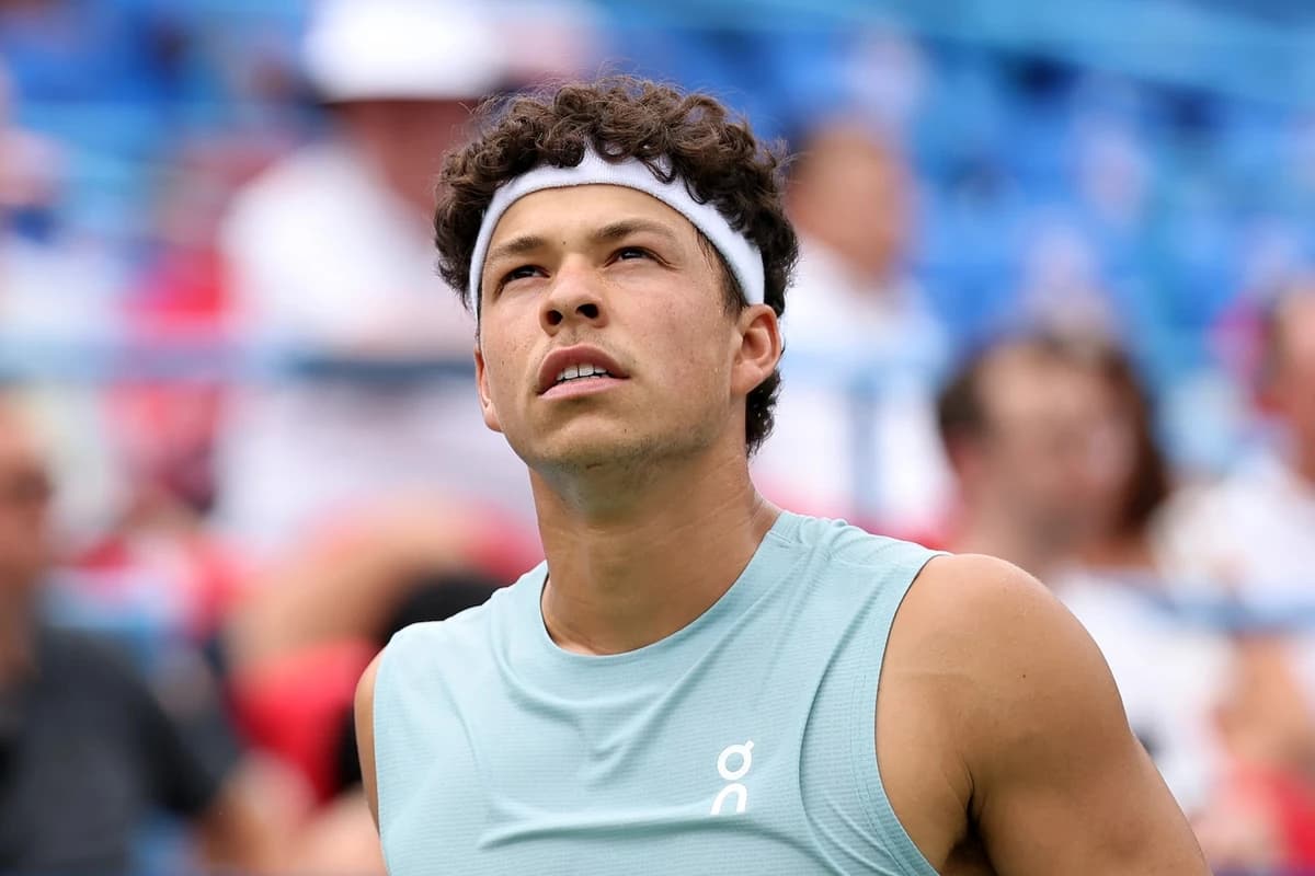 What do tennis pros think about between points? Inside those 25 pivotal seconds.