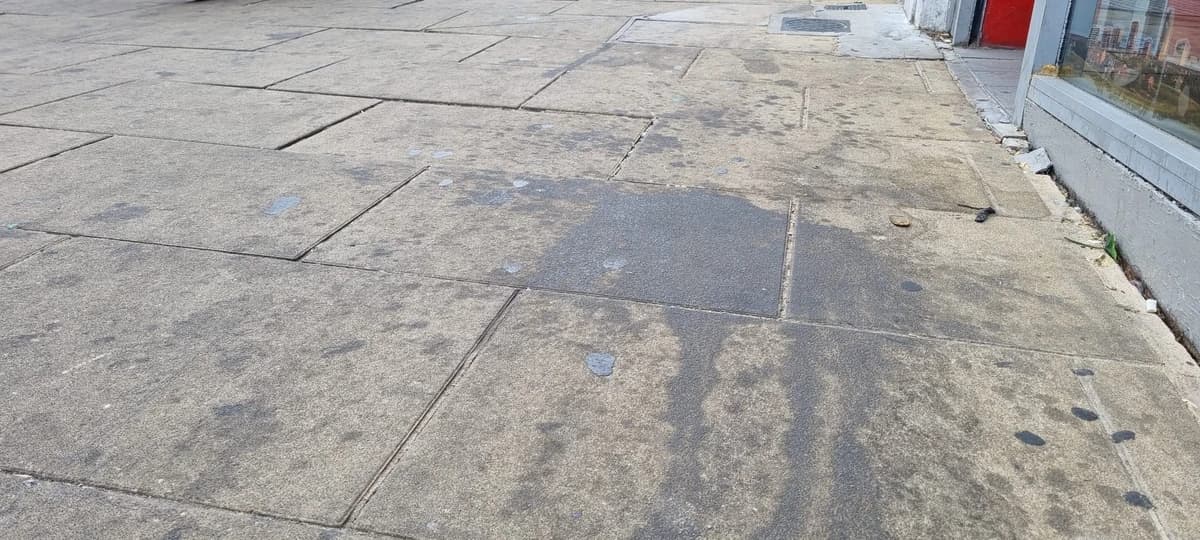 Why are Wimbledon’s streets so ‘filthy’?