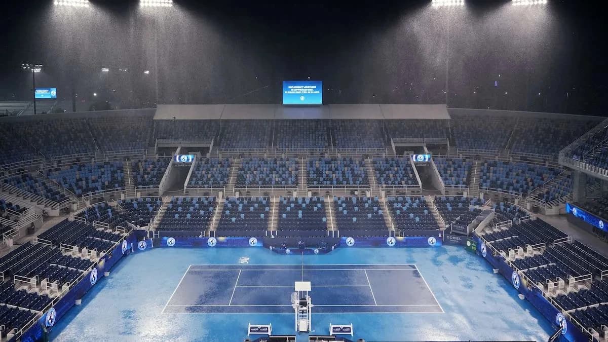 Why is the Cincinnati Open Tennis Delayed Today? When Will it Start Again?
