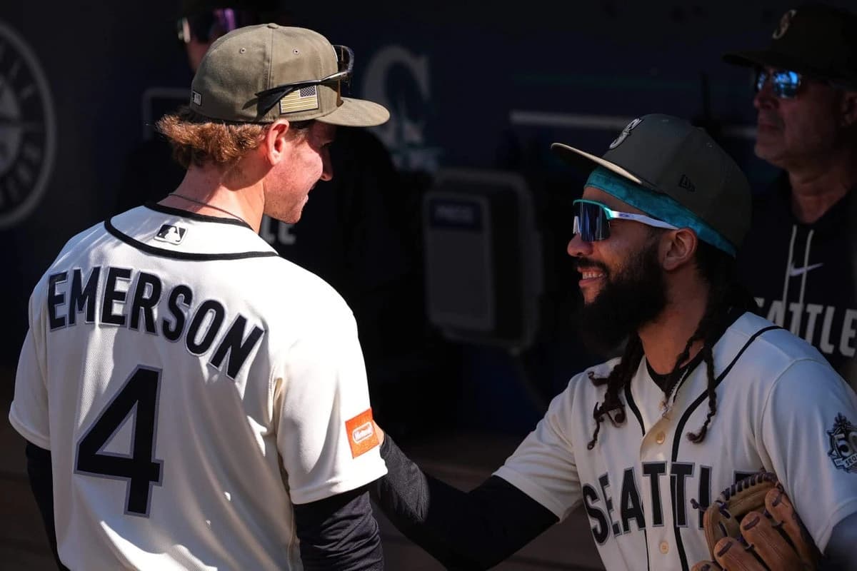 Why J.P. Crawford is committed to helping the Mariners rookie likely to take his spot