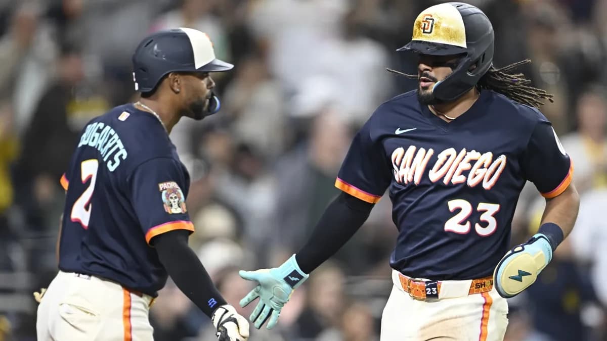 Why Padres are MLB executives' 'sleeper' pick for deep postseason run